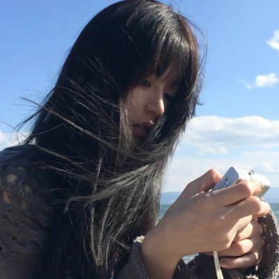 航向热带岛屿的冰山